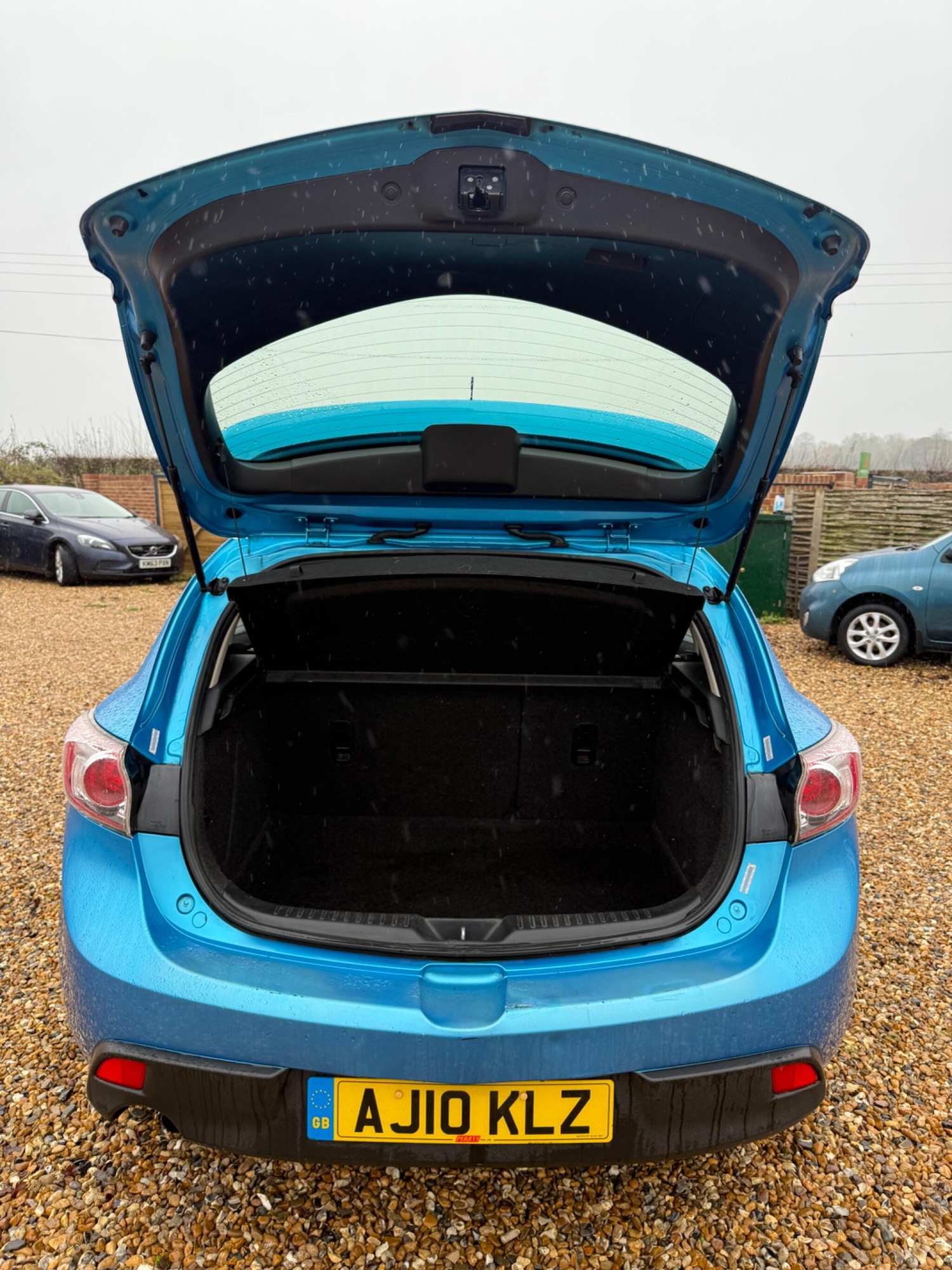 Used Mazda Mazda3 2010 for sale - 76850319: Photo 43