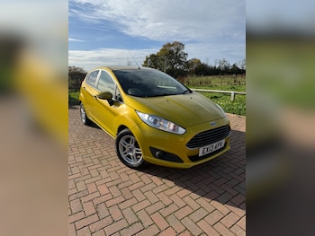 (13) - 1.0 Zetec Euro 5 (s/s) 5dr