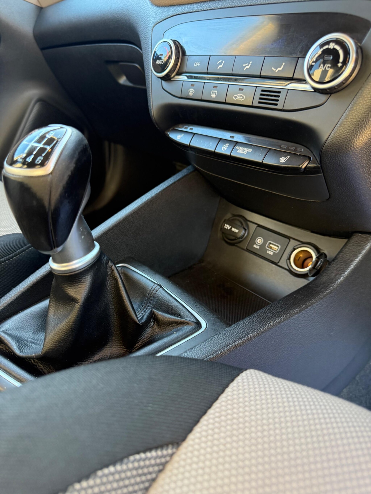 Used Hyundai i20 2015 for sale - 76700568: Photo 19