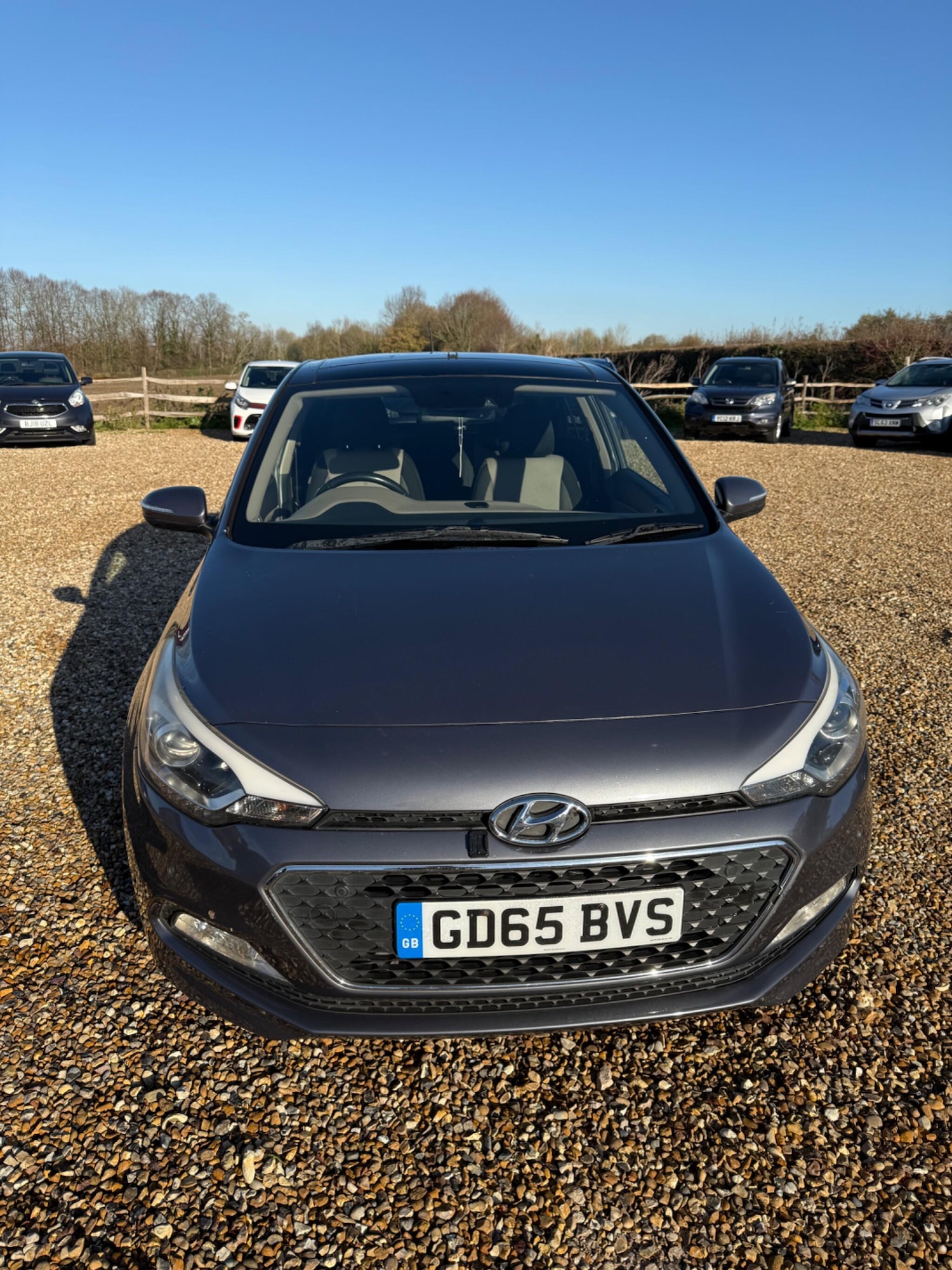 Used Hyundai i20 2015 for sale - 76700568: Photo 2