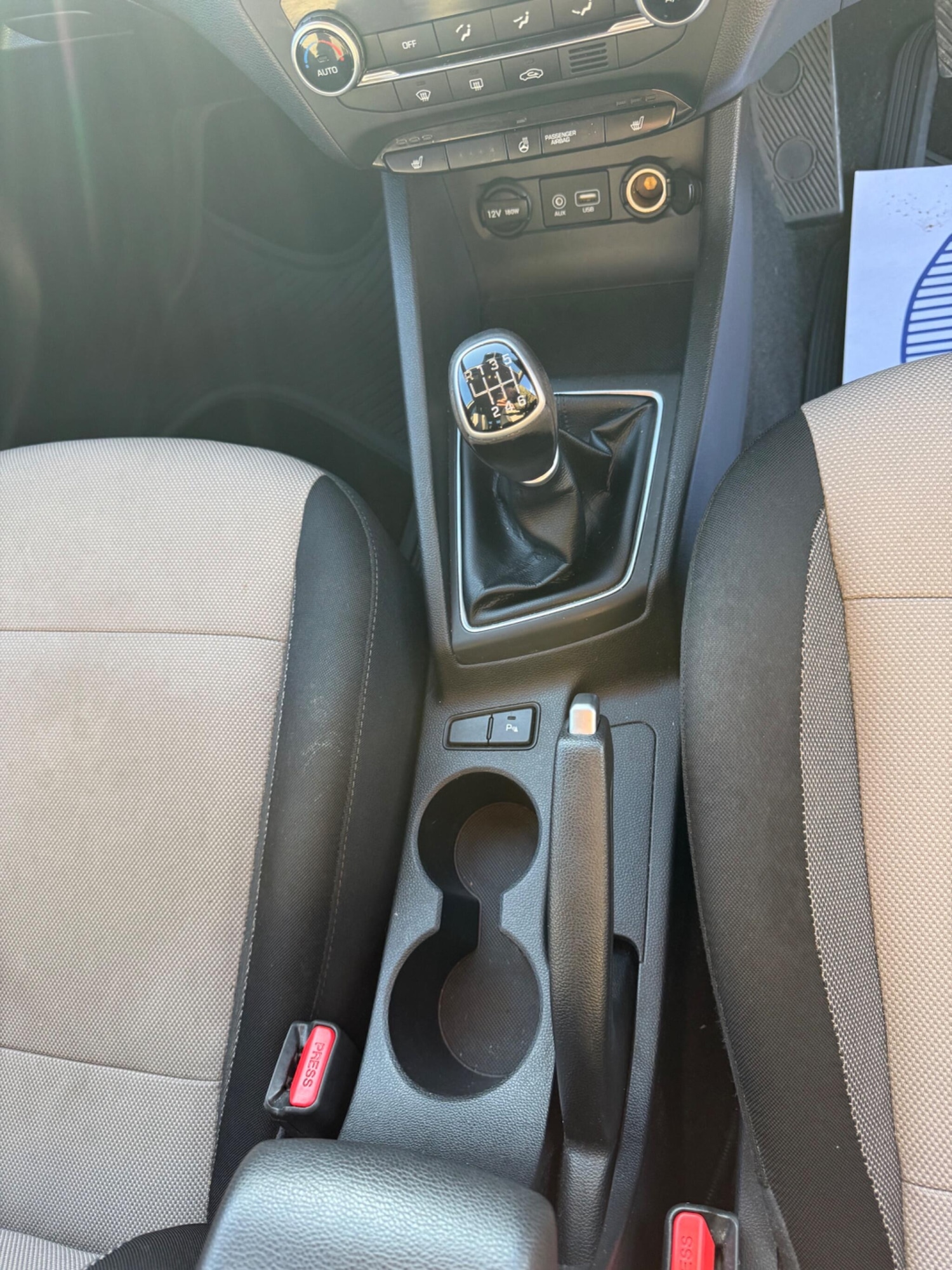 Used Hyundai i20 2015 for sale - 76700568: Photo 20