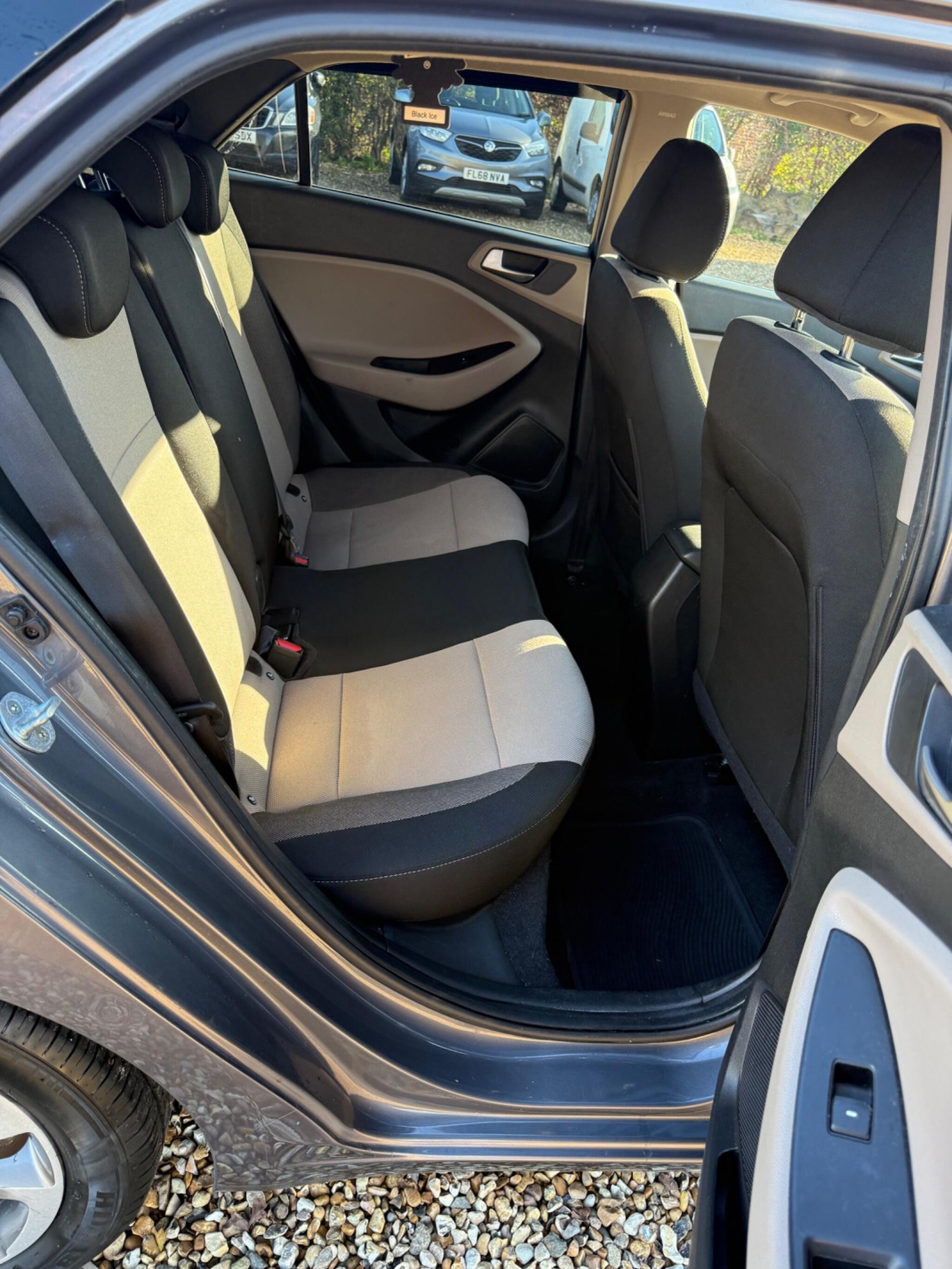 Used Hyundai i20 2015 for sale - 76700568: Photo 23