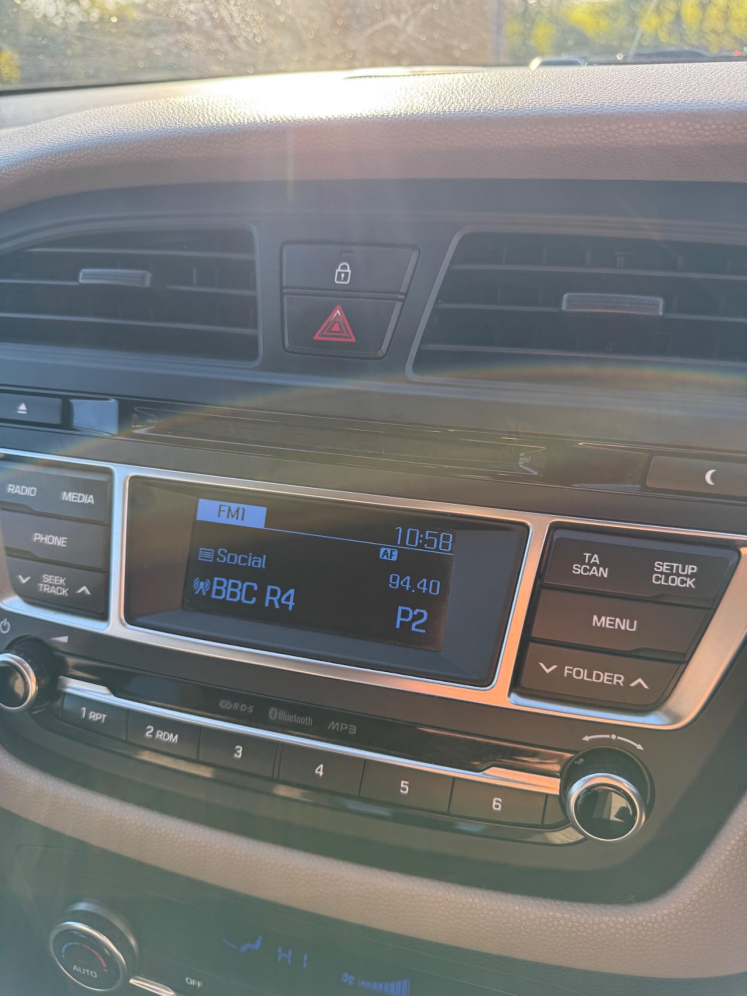 Used Hyundai i20 2015 for sale - 76700568: Photo 42