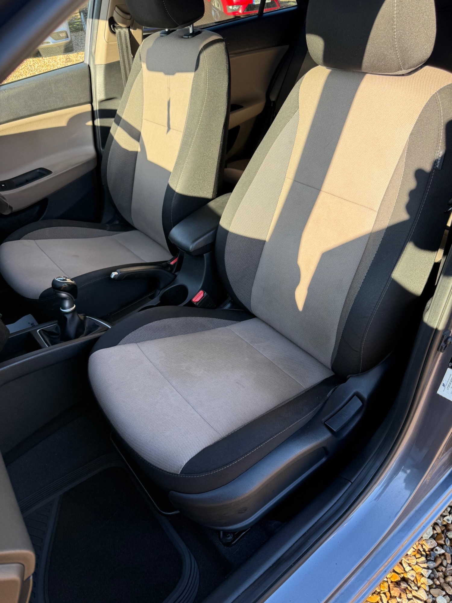 Used Hyundai i20 2015 for sale - 76700568: Photo 48