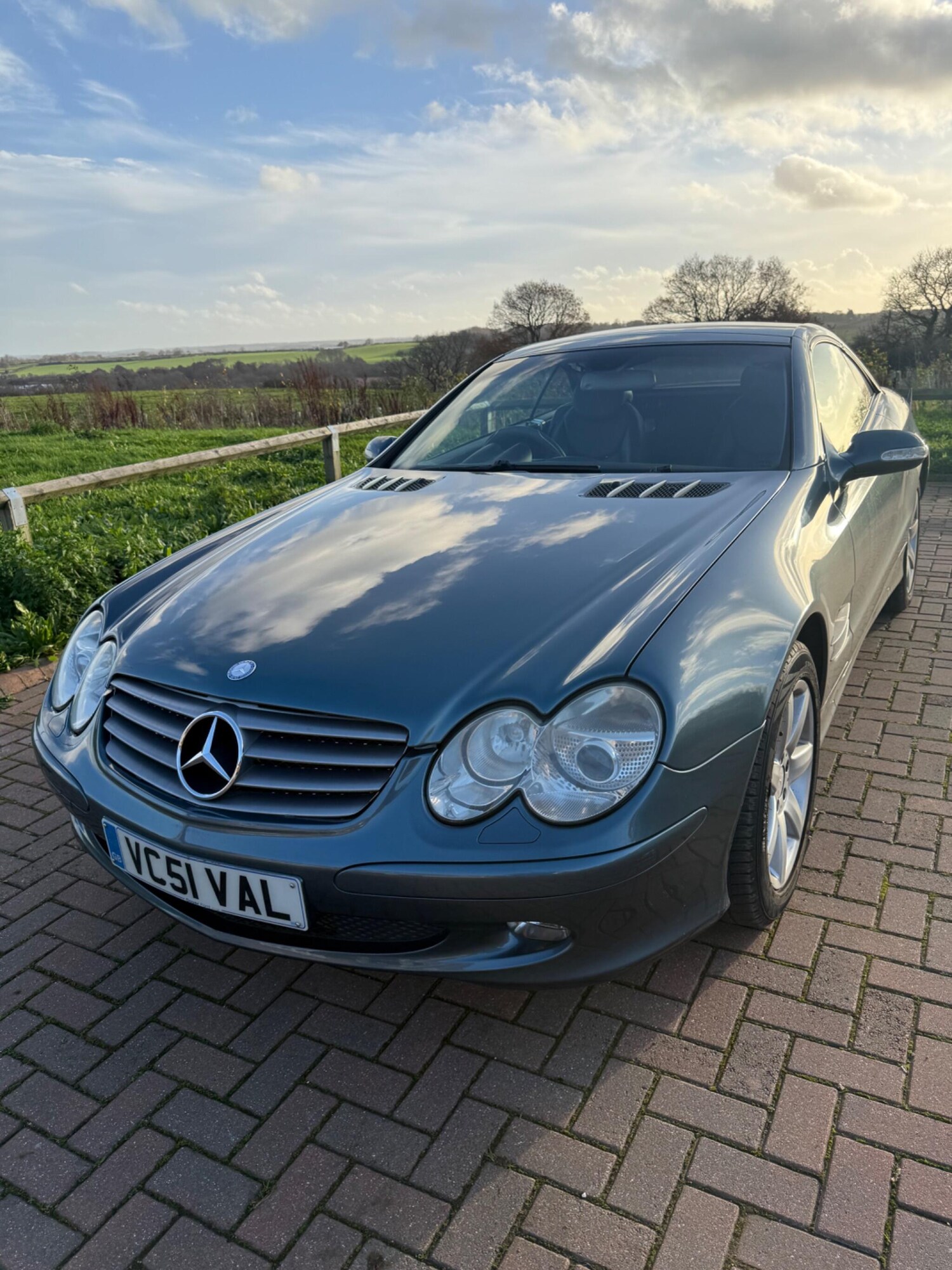 Used Mercedes-Benz SL for sale - 76899563: Photo 3