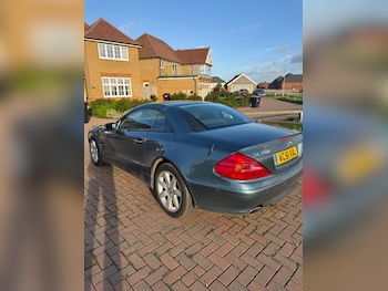 Used Mercedes-Benz SL 2003 for sale - 76899563: Photo