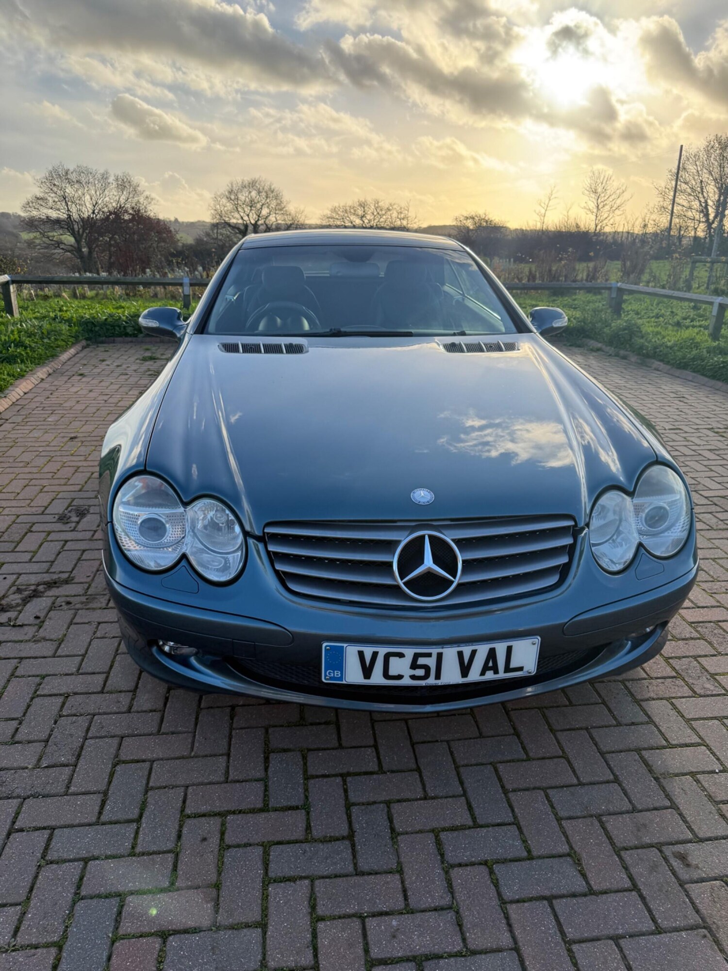 Used Mercedes-Benz SL for sale - 76899563: Photo 8
