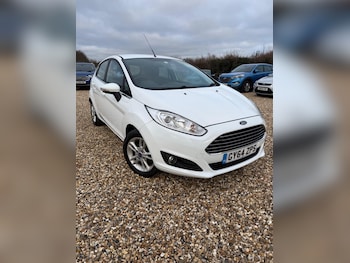 Used Ford Fiesta 2014 for sale - 77029266: Photo