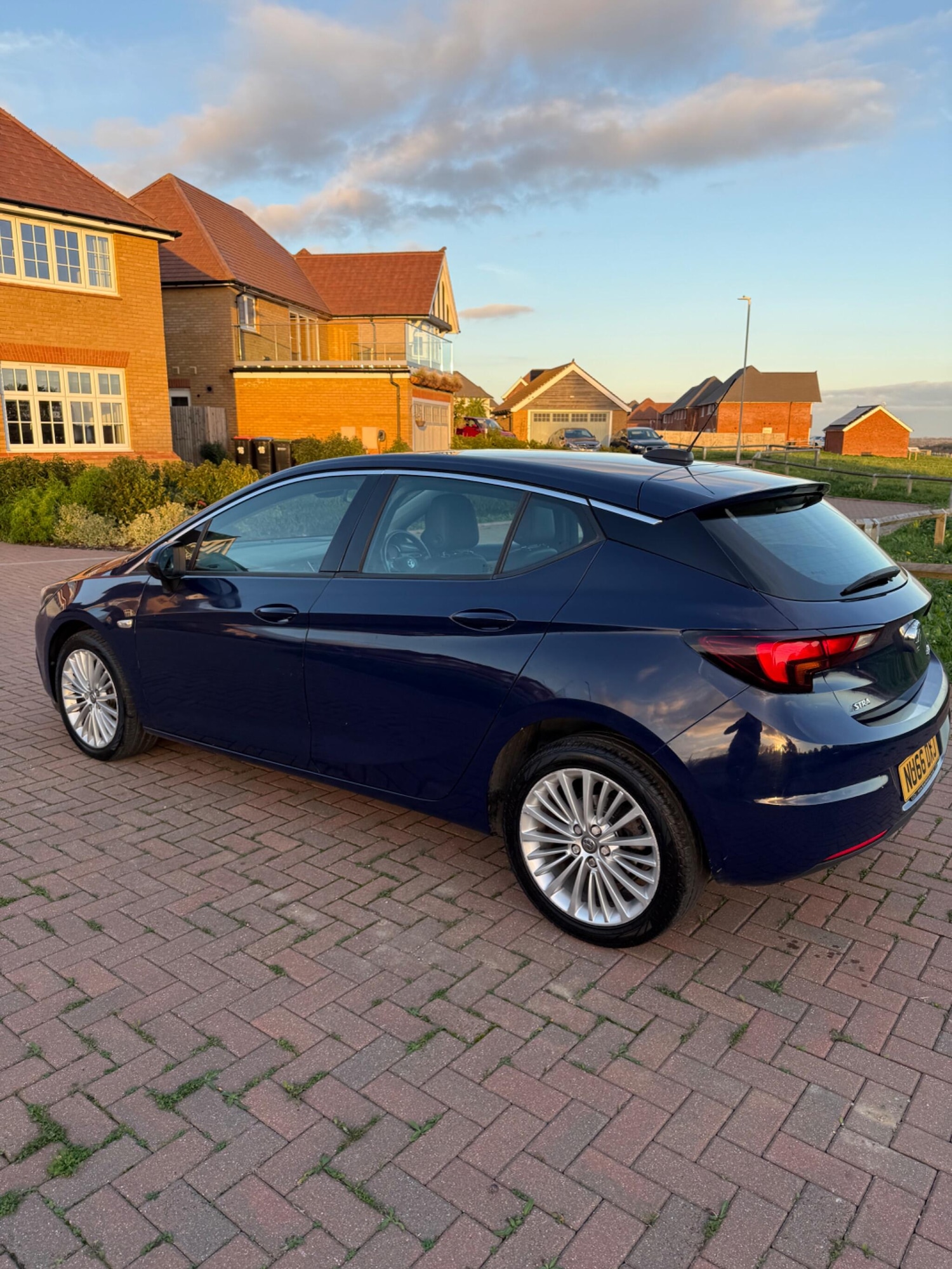 Used Vauxhall Astra 2016 for sale - 76592148: Photo 4