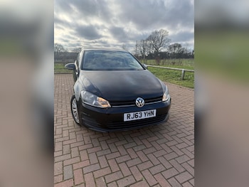 Used Volkswagen Golf 2014 for sale - 77191105: Photo