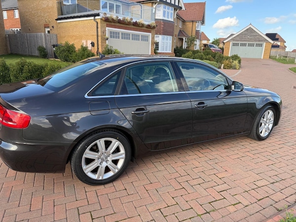 Used Audi A4 2011 for sale - 76246972: Photo 10