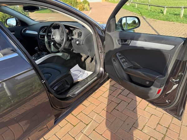 Used Audi A4 2011 for sale - 76246972: Photo 14