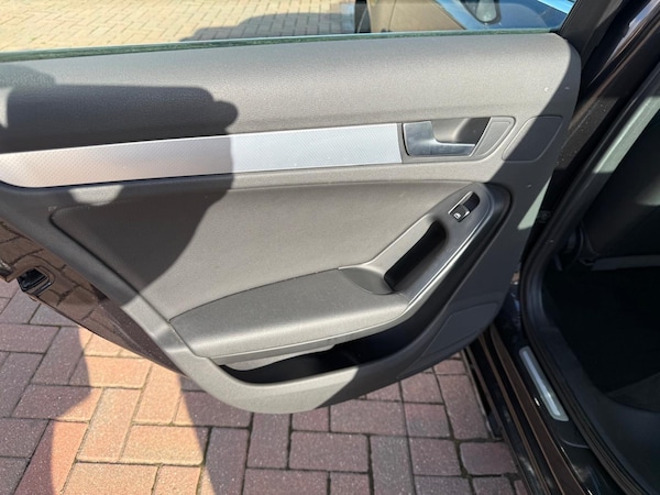 Used Audi A4 2011 for sale - 76246972: Photo 26