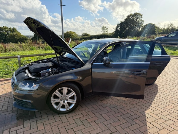 Used Audi A4 2011 for sale - 76246972: Photo 32