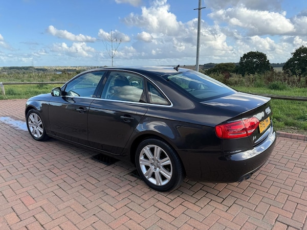 Used Audi A4 2011 for sale - 76246972: Photo 6