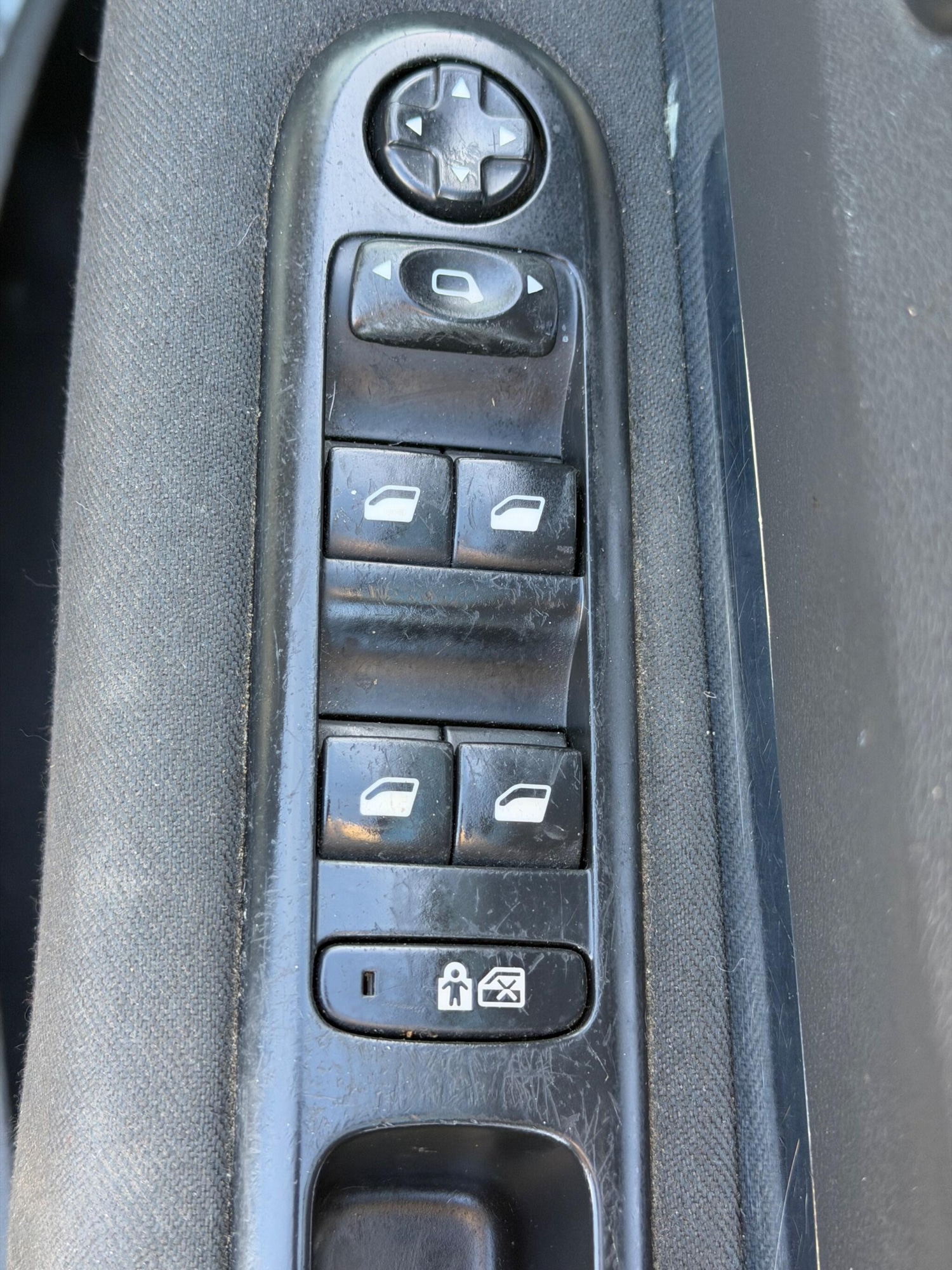 Used Peugeot 3008 2012 for sale - 77537264: Photo 30