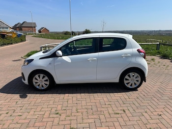 Used Peugeot 108 2017 for sale - 76024573: Photo 4