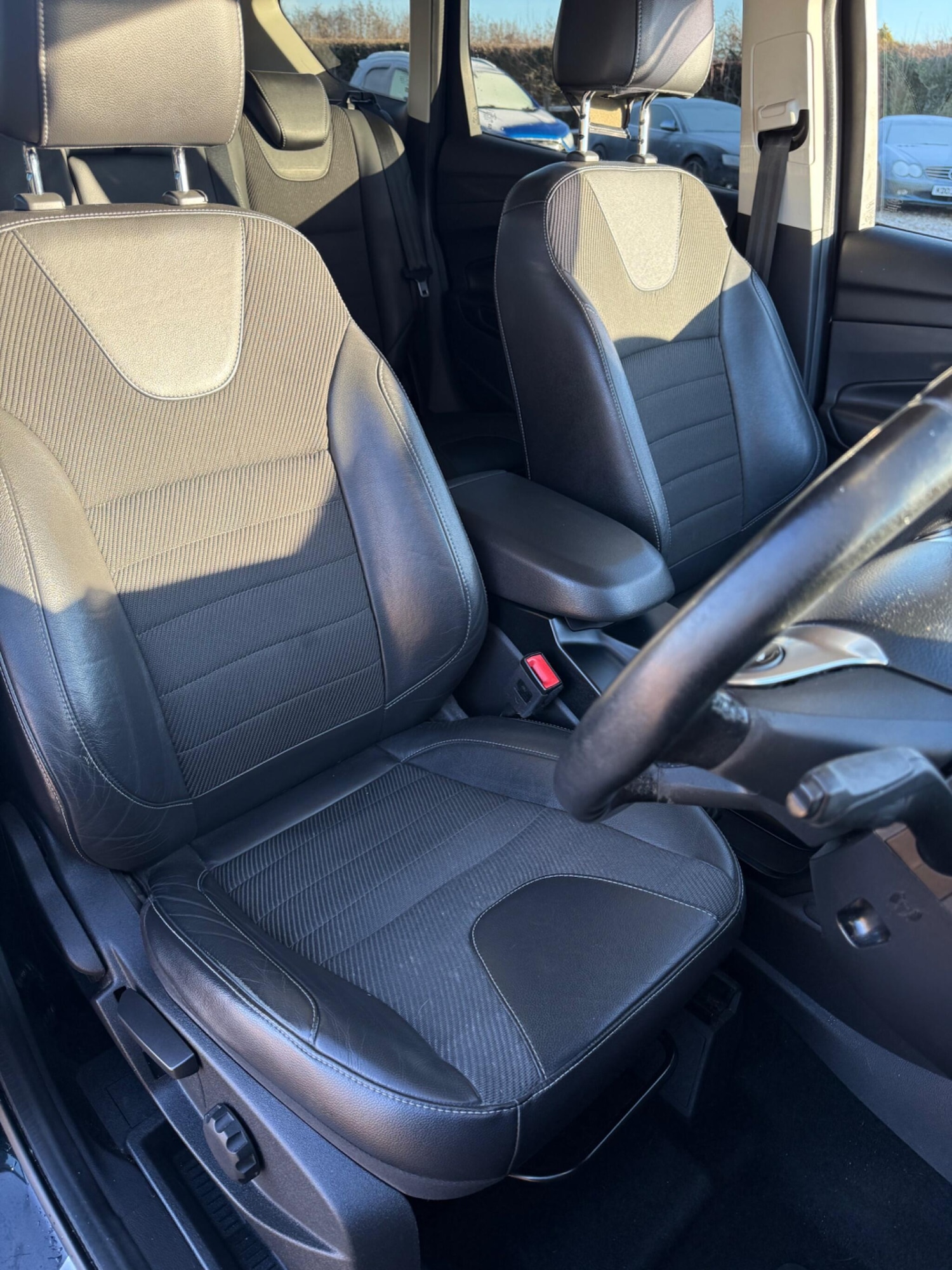 Used Ford Kuga 2014 for sale - 77109769: Photo 53