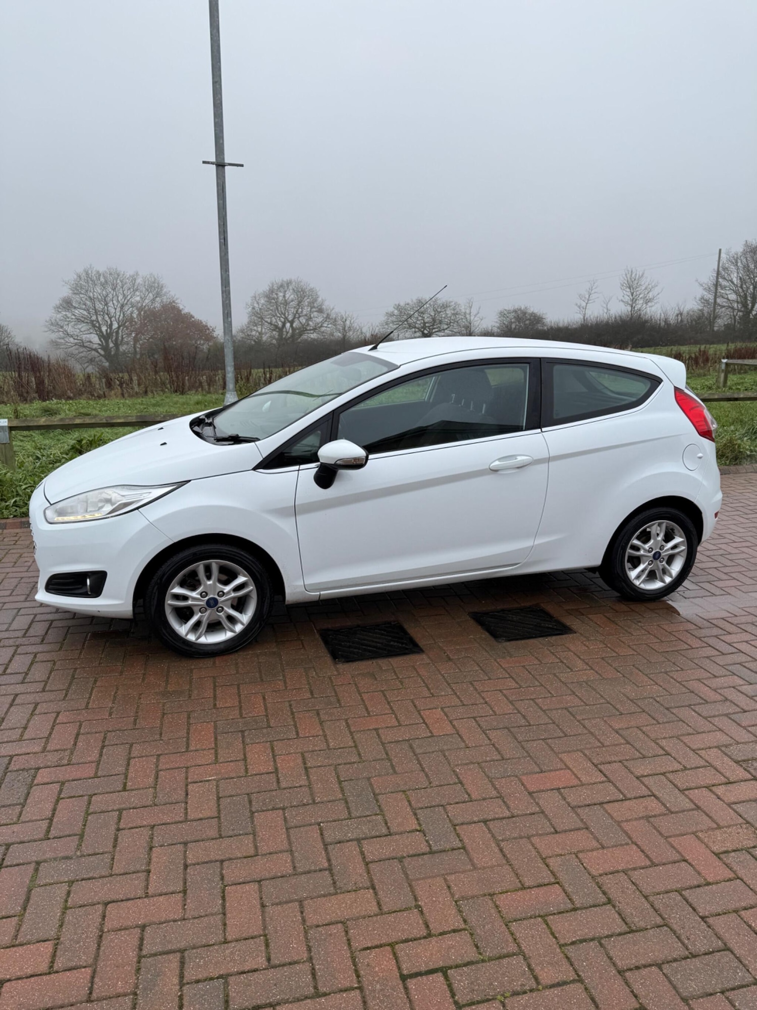 Used Ford Fiesta 2017 for sale - 77131116: Photo 11