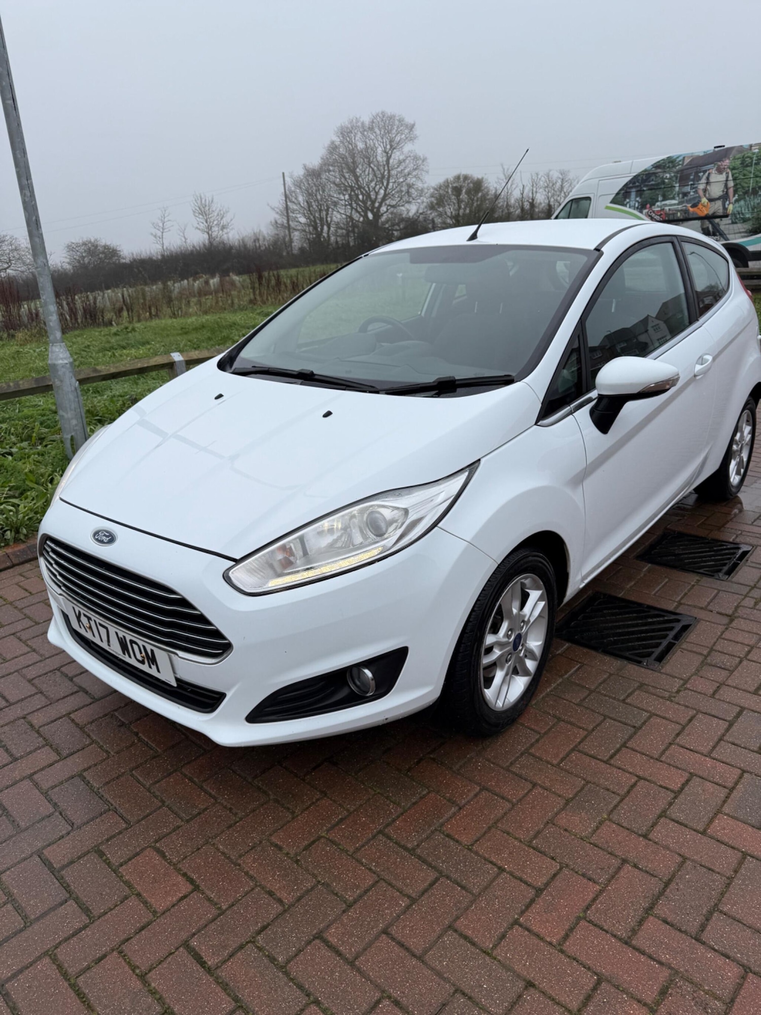 Used Ford Fiesta 2017 for sale - 77131116: Photo 3