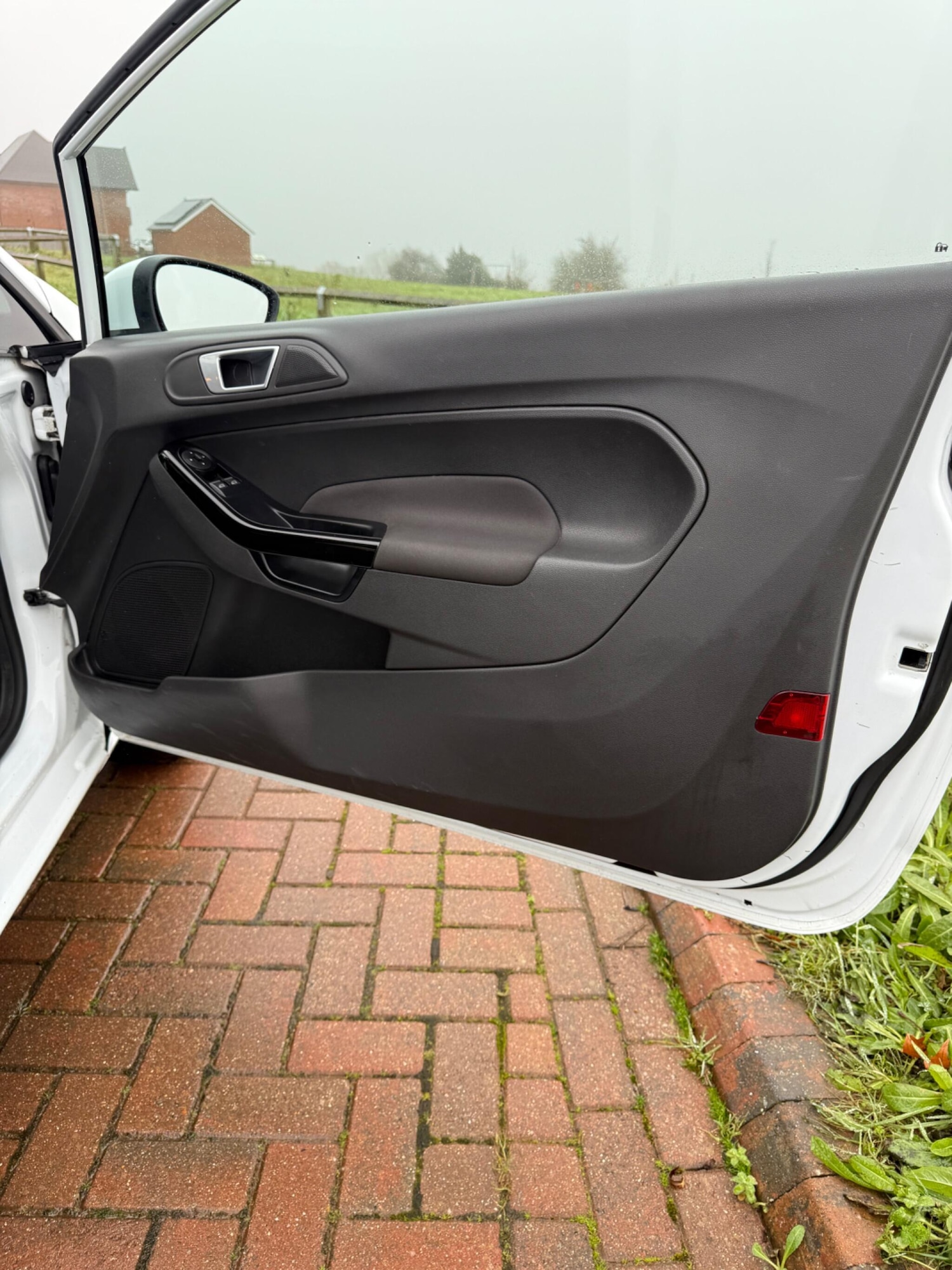 Used Ford Fiesta 2017 for sale - 77131116: Photo 32