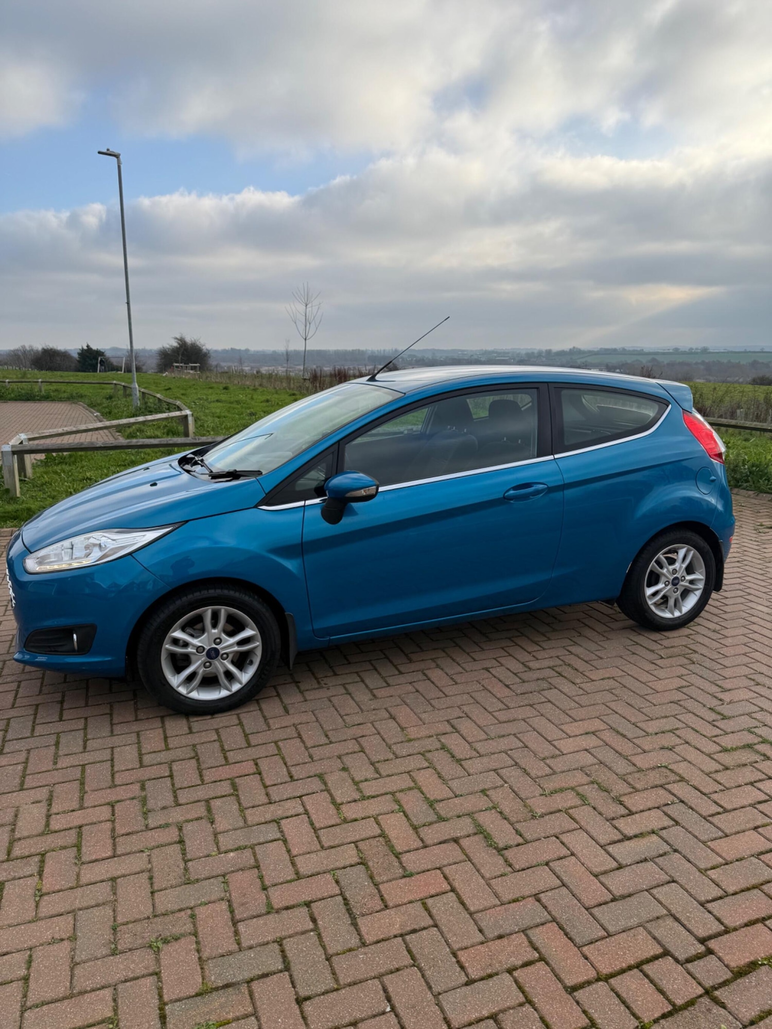 Used Ford Fiesta 2015 for sale - 77029811: Photo 11