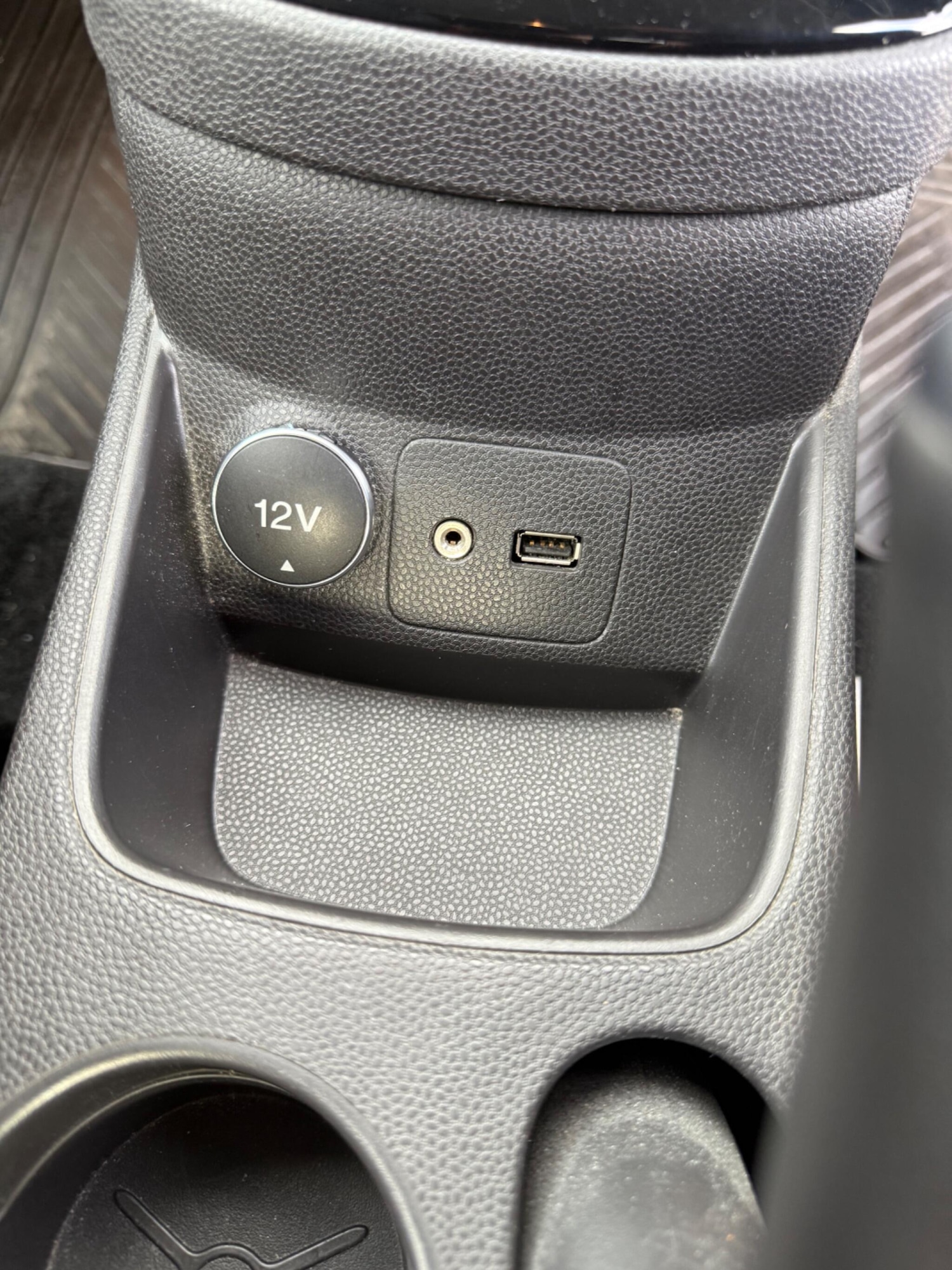 Used Ford Fiesta 2015 for sale - 77029811: Photo 26