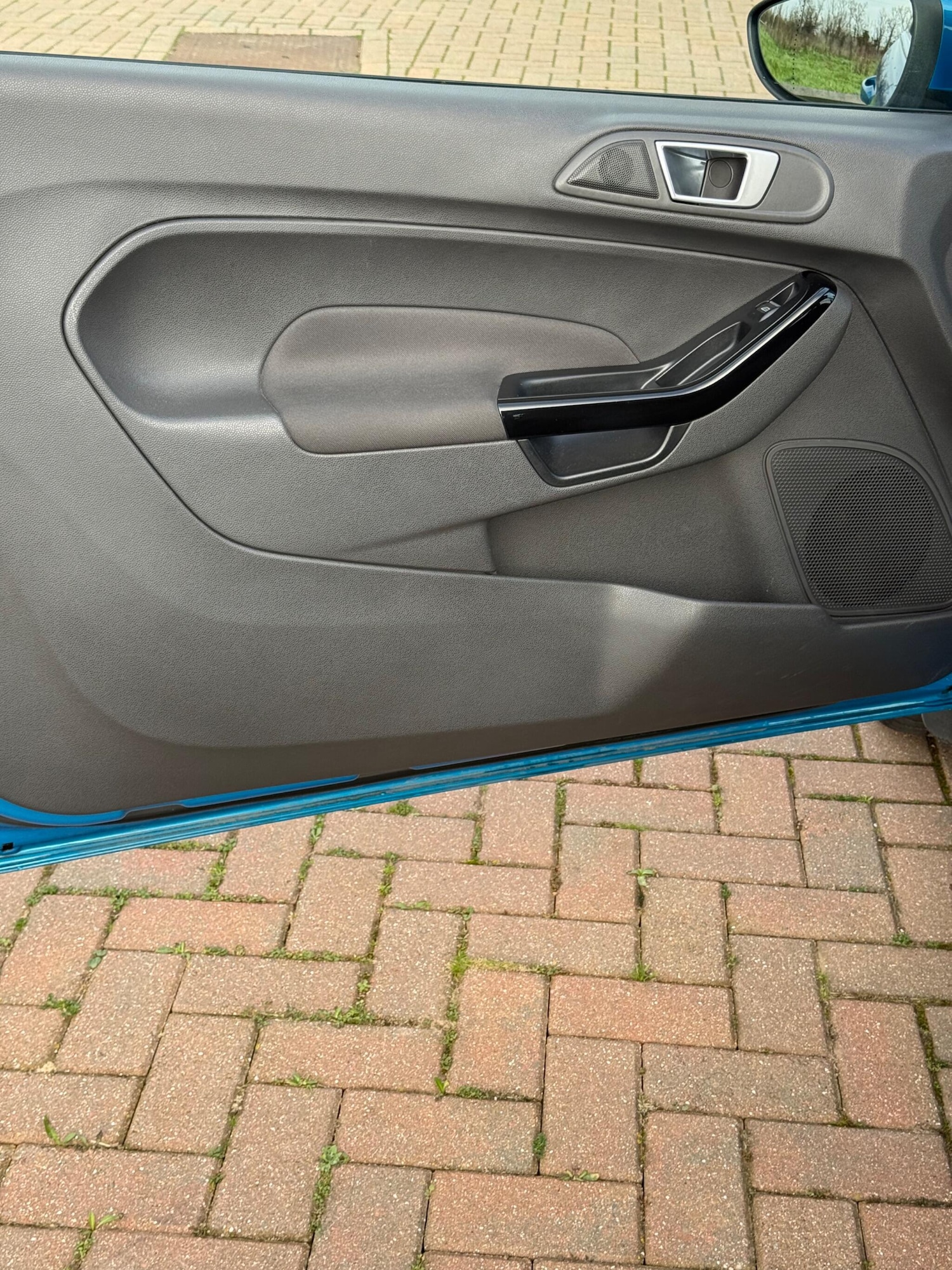 Used Ford Fiesta 2015 for sale - 77029811: Photo 28