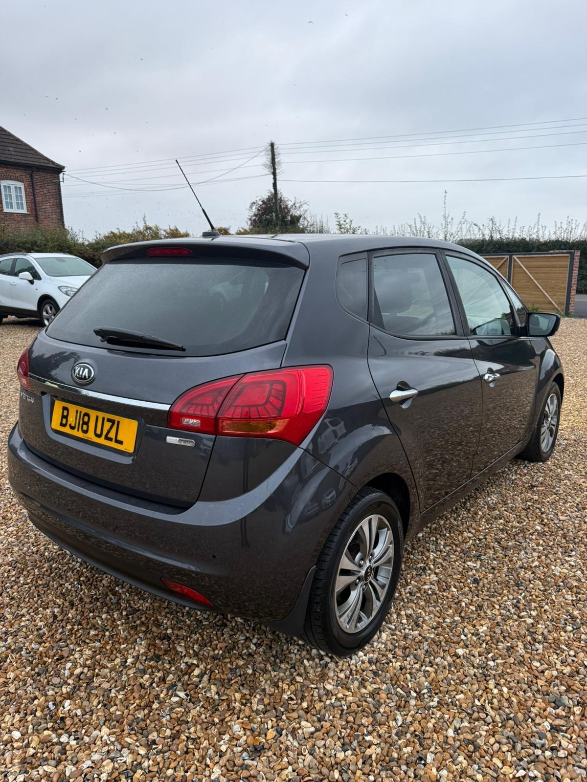 Used Kia Venga 2018 for sale - 76270309: Photo 3