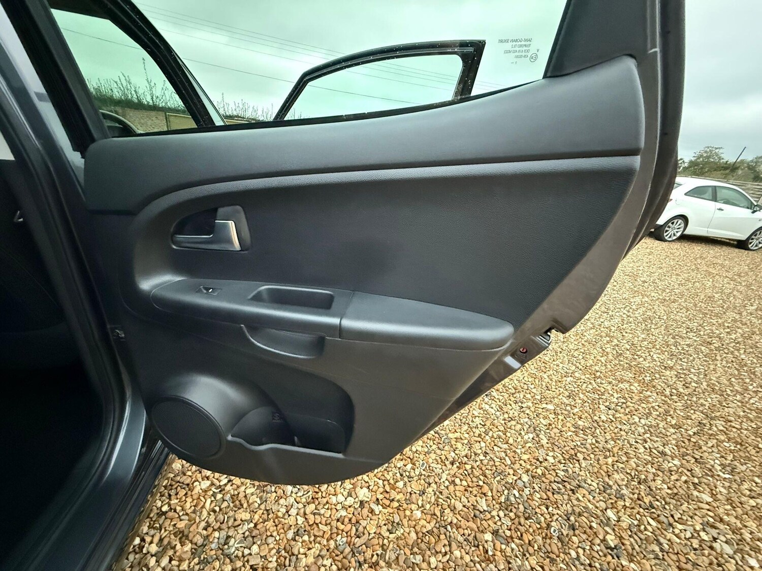 Used Kia Venga 2018 for sale - 76270309: Photo 31