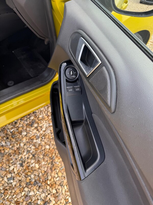 Used Ford Fiesta 2014 for sale - 76151776: Photo 21
