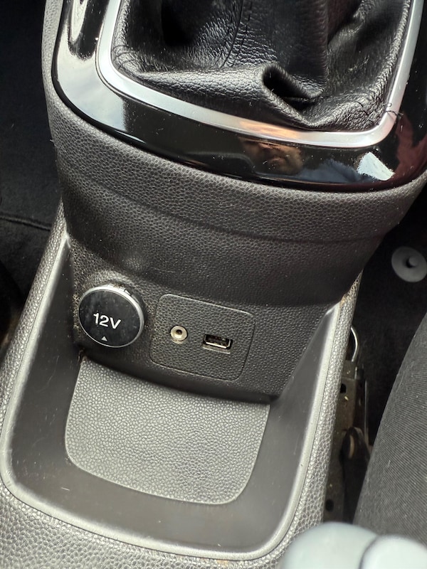Used Ford Fiesta 2014 for sale - 76151776: Photo 30