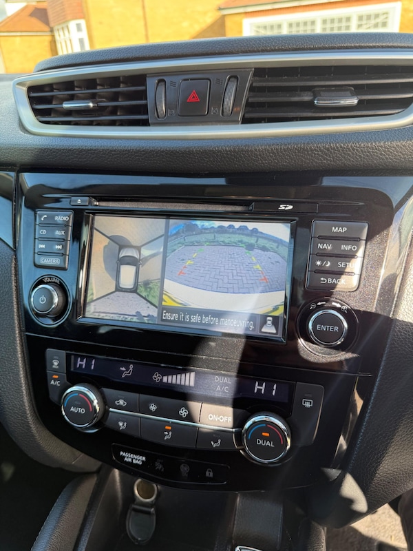 Used Nissan Qashqai 2015 for sale - 76215655: Photo 33