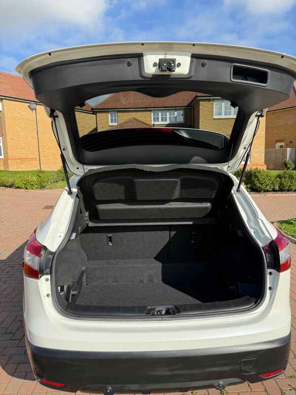 Used Nissan Qashqai 2015 for sale - 76215655: Photo 47