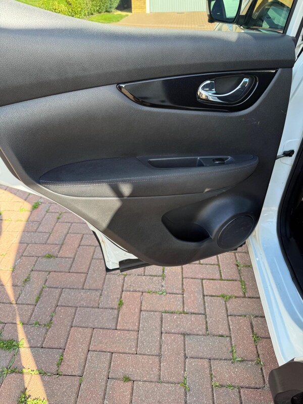 Used Nissan Qashqai 2015 for sale - 76215655: Photo 49