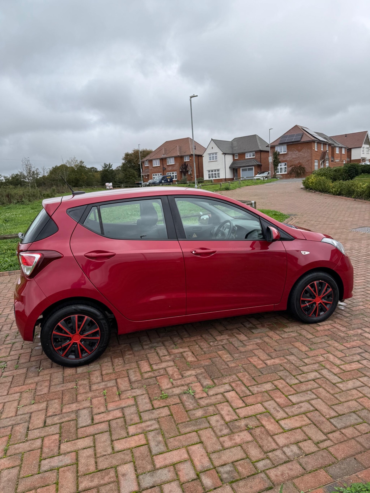 Used Hyundai i10 for sale - 76995634: Photo 14