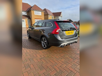 Used Volvo V60 2014 for sale - 77254022: Photo