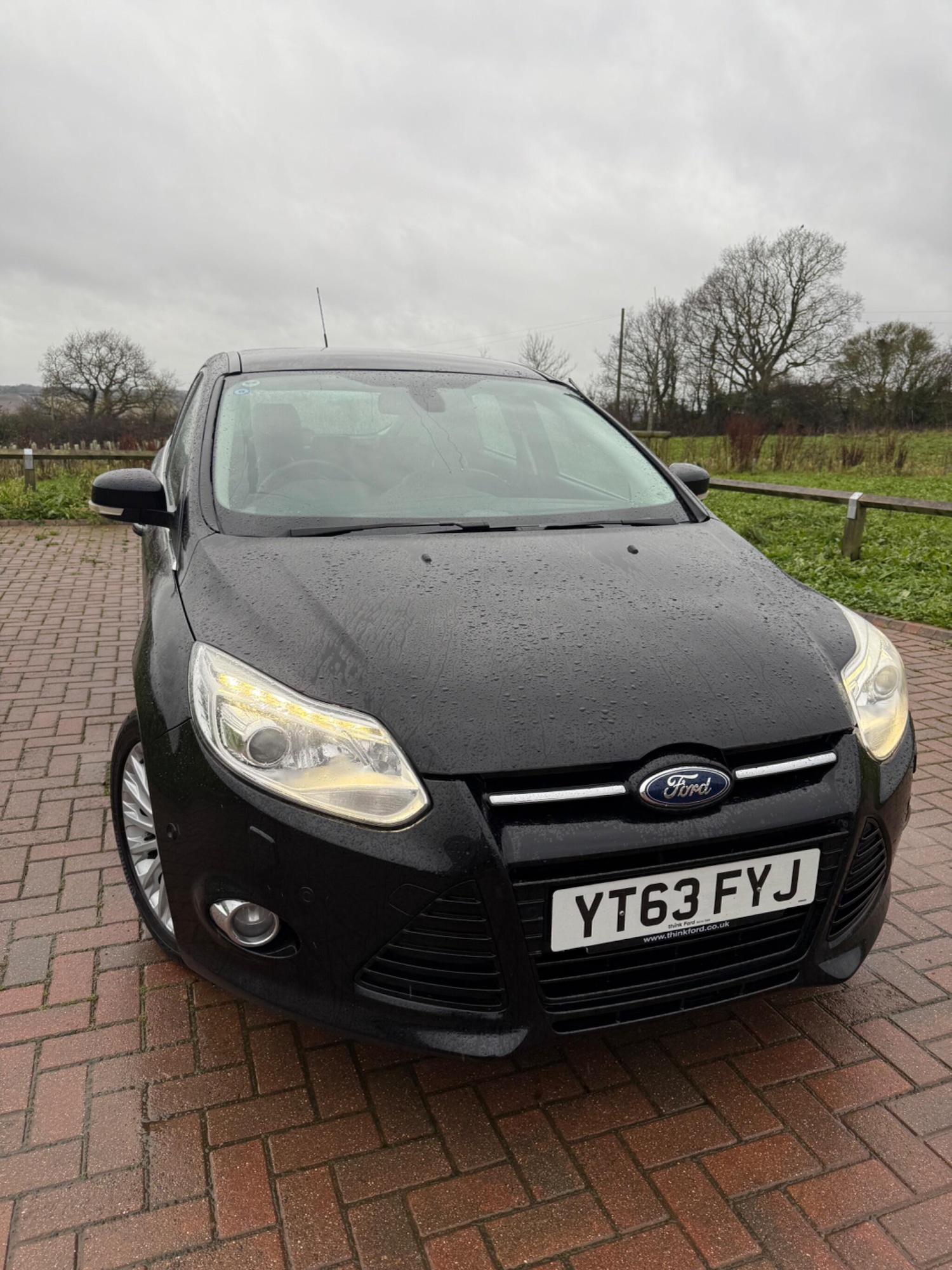 Used Ford Focus for sale - 77191352: Photo 2