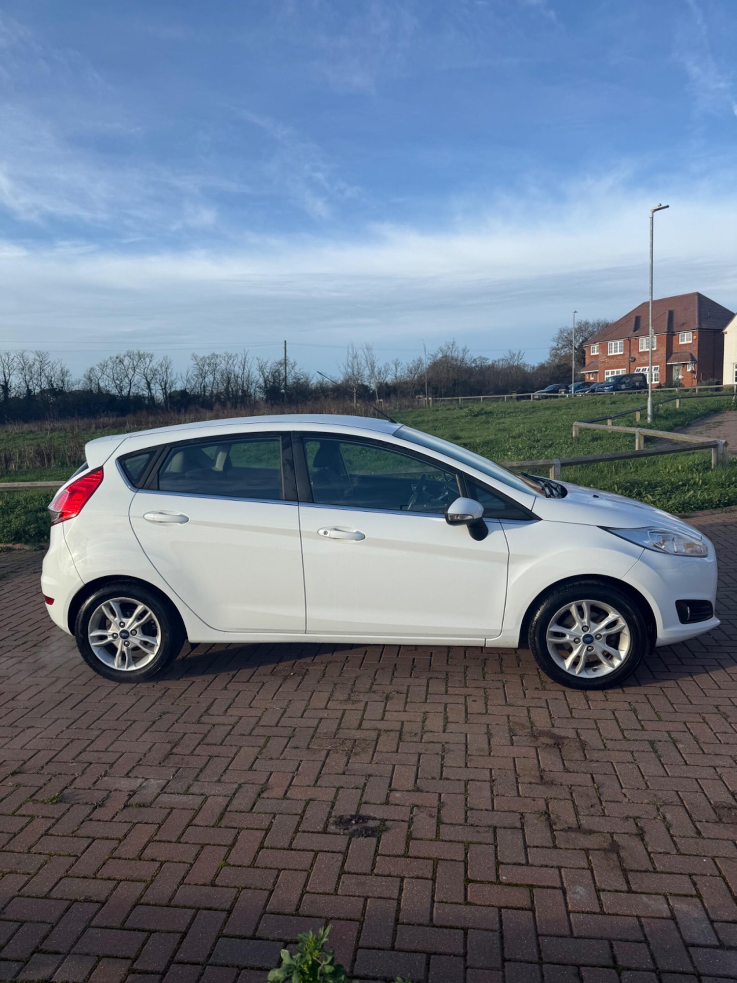 Used Ford Fiesta 2015 for sale - 76975657: Photo 15