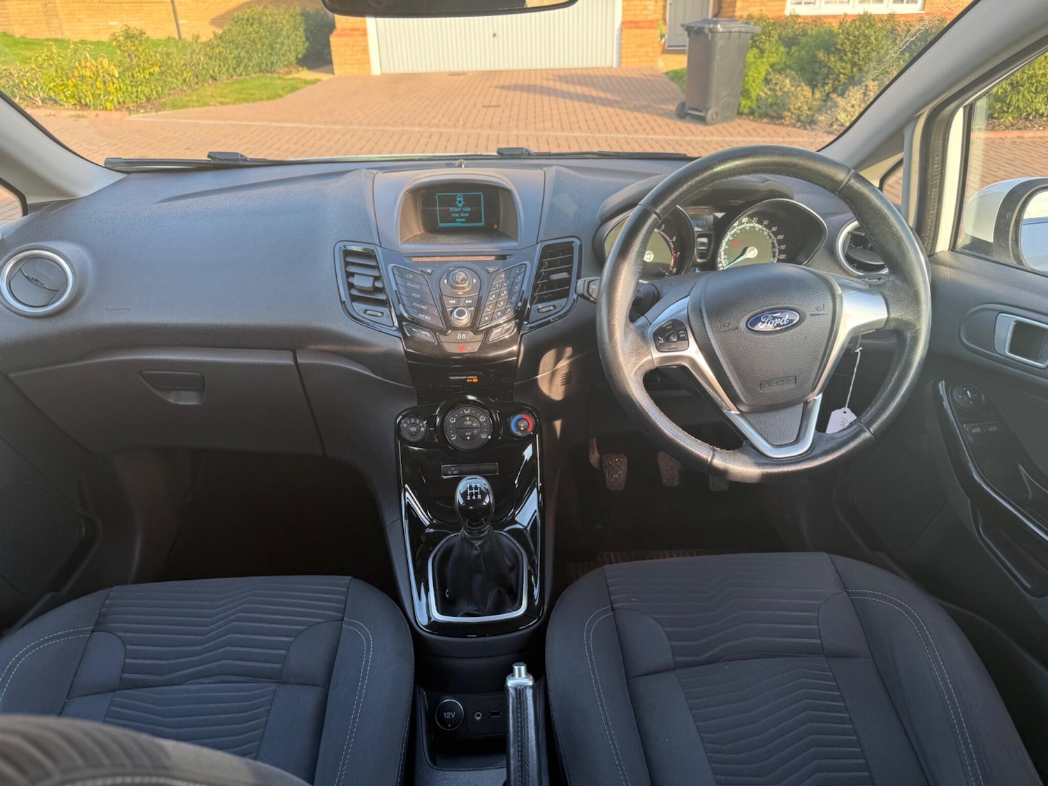 Used Ford Fiesta 2015 for sale - 76975657: Photo 21