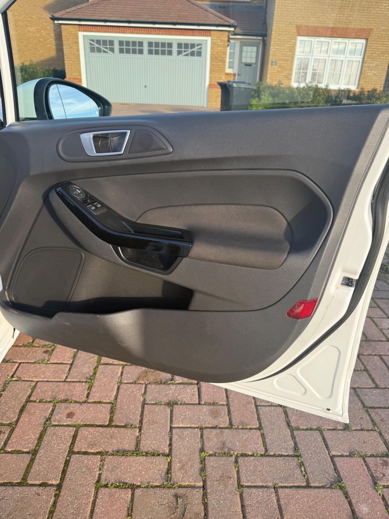 Used Ford Fiesta 2015 for sale - 76975657: Photo 31