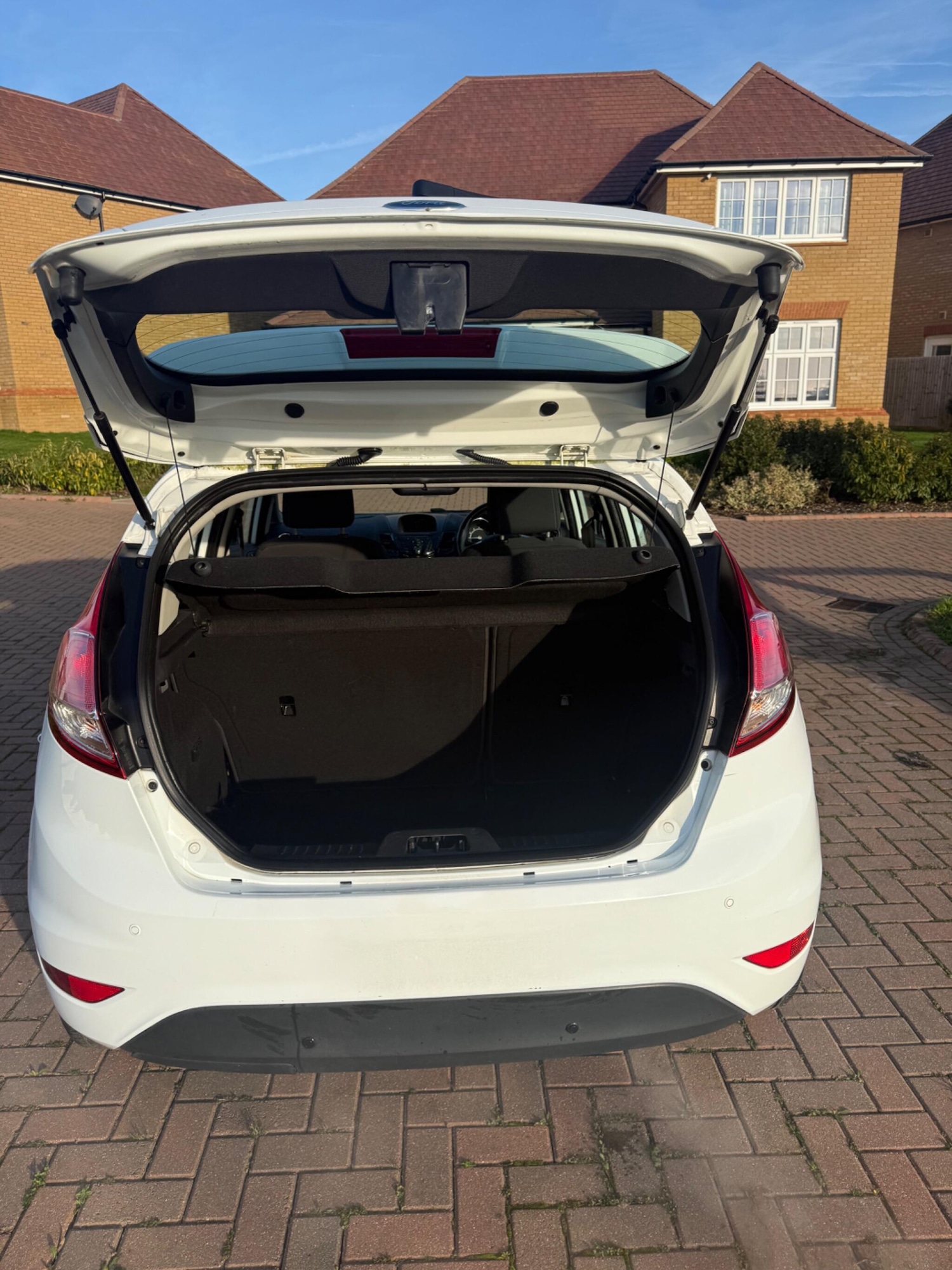 Used Ford Fiesta 2015 for sale - 76975657: Photo 41