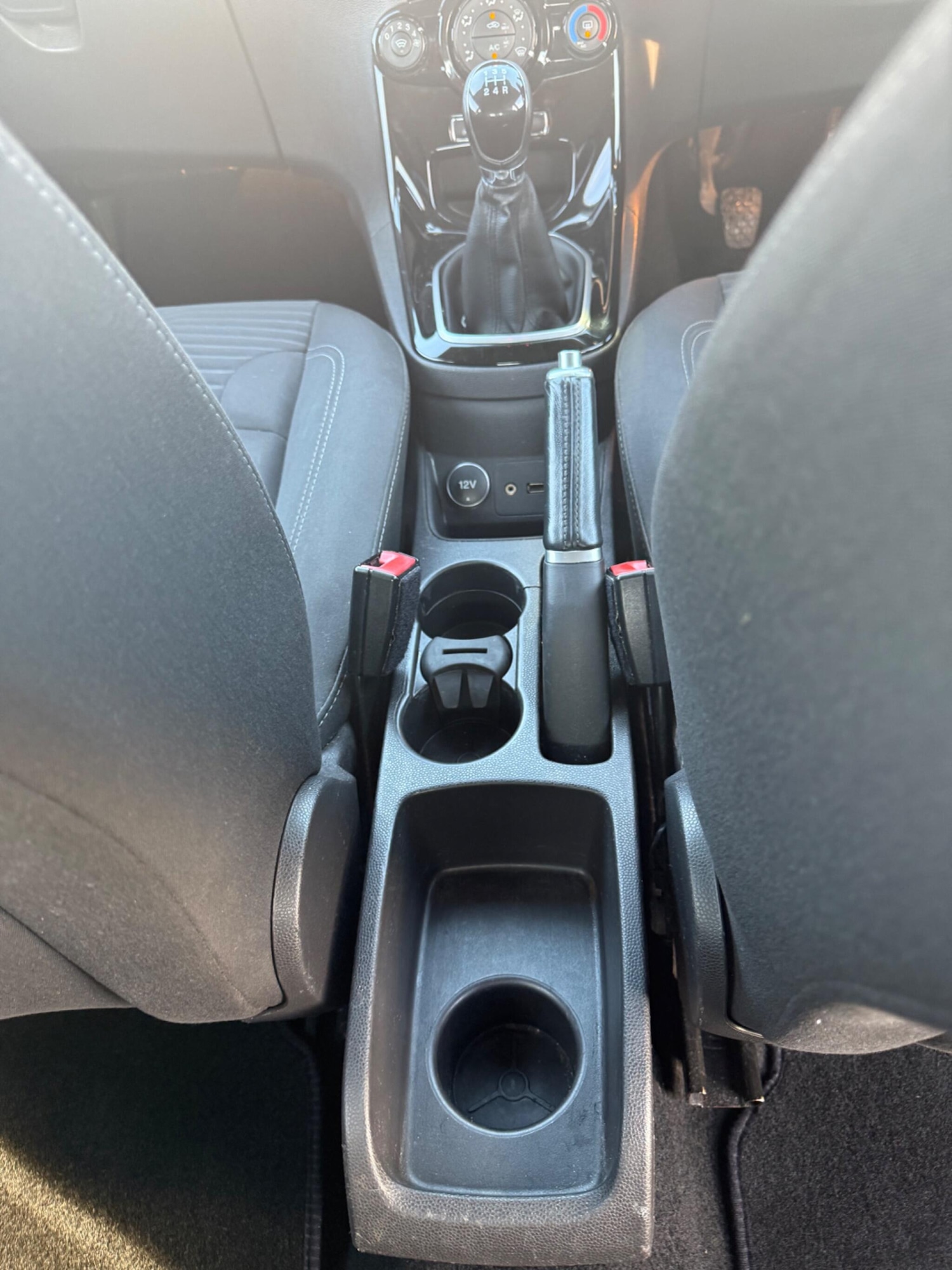 Used Ford Fiesta 2015 for sale - 76975657: Photo 46