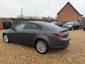 Used Vauxhall Insignia 2013 for sale - 77585896: Photo