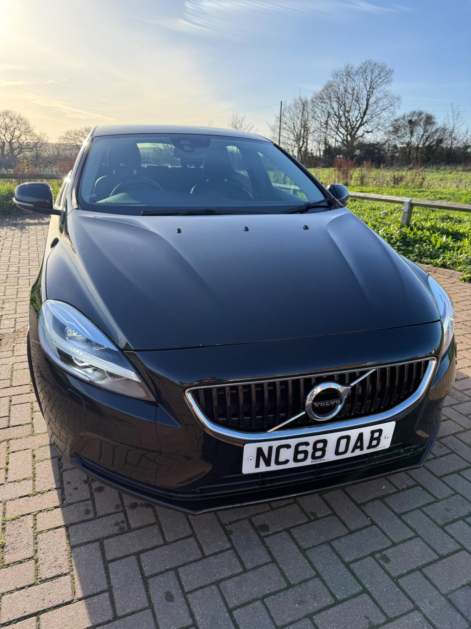 Used Volvo V40 2019 for sale - 76990798: Photo 5