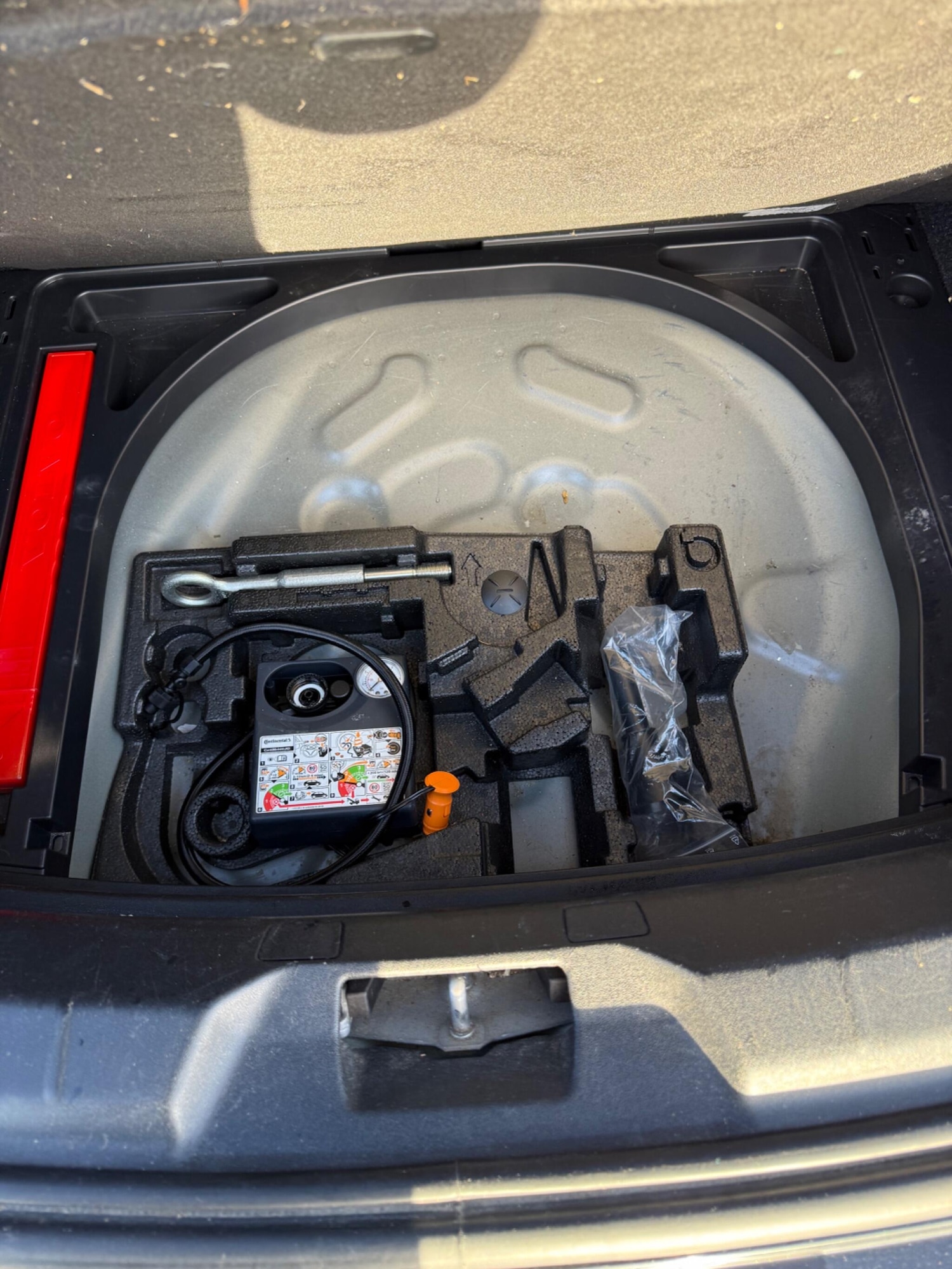 Used Volvo V40 2019 for sale - 76990798: Photo 51