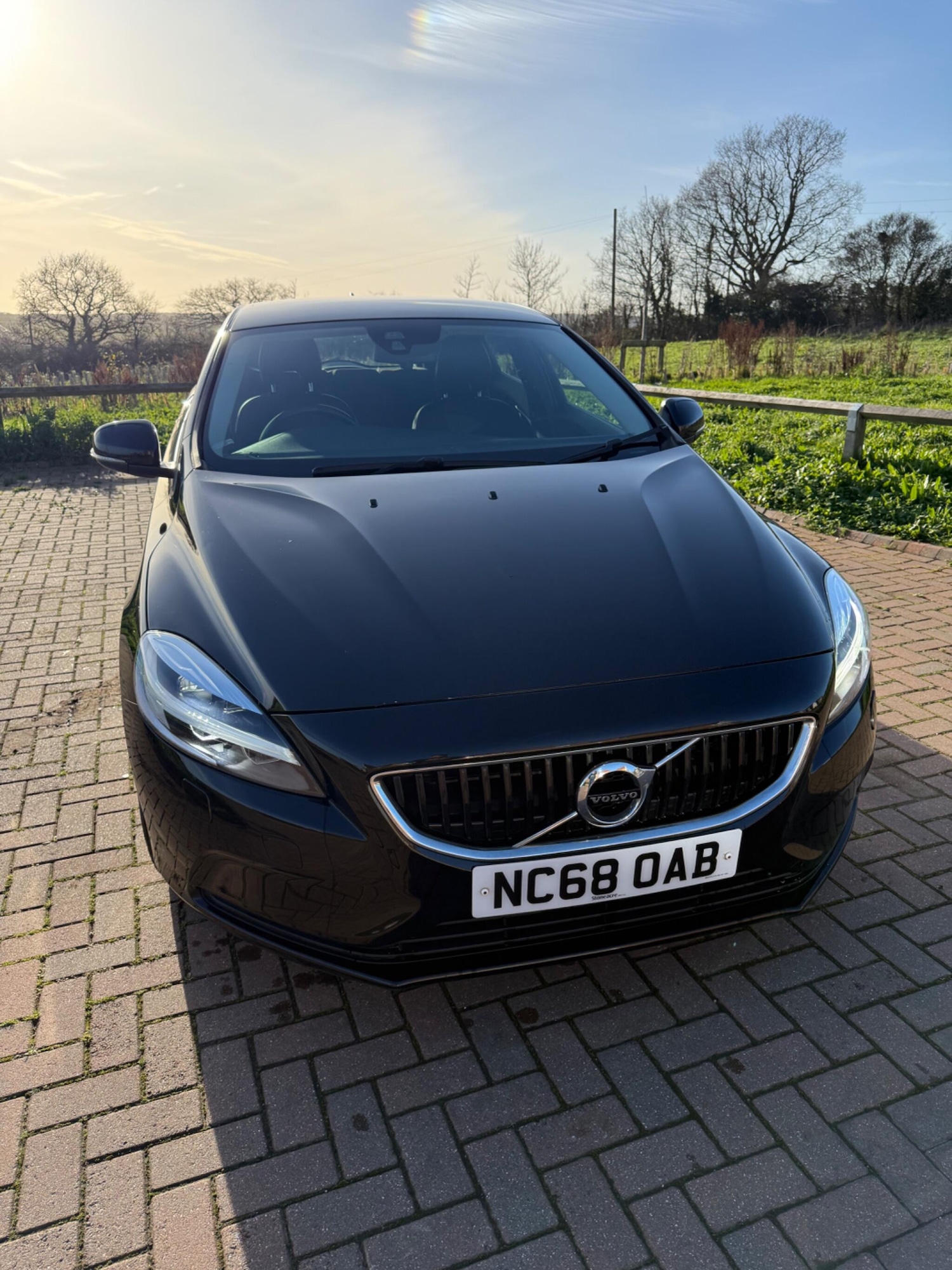 Used Volvo V40 2019 for sale - 76990798: Photo 7