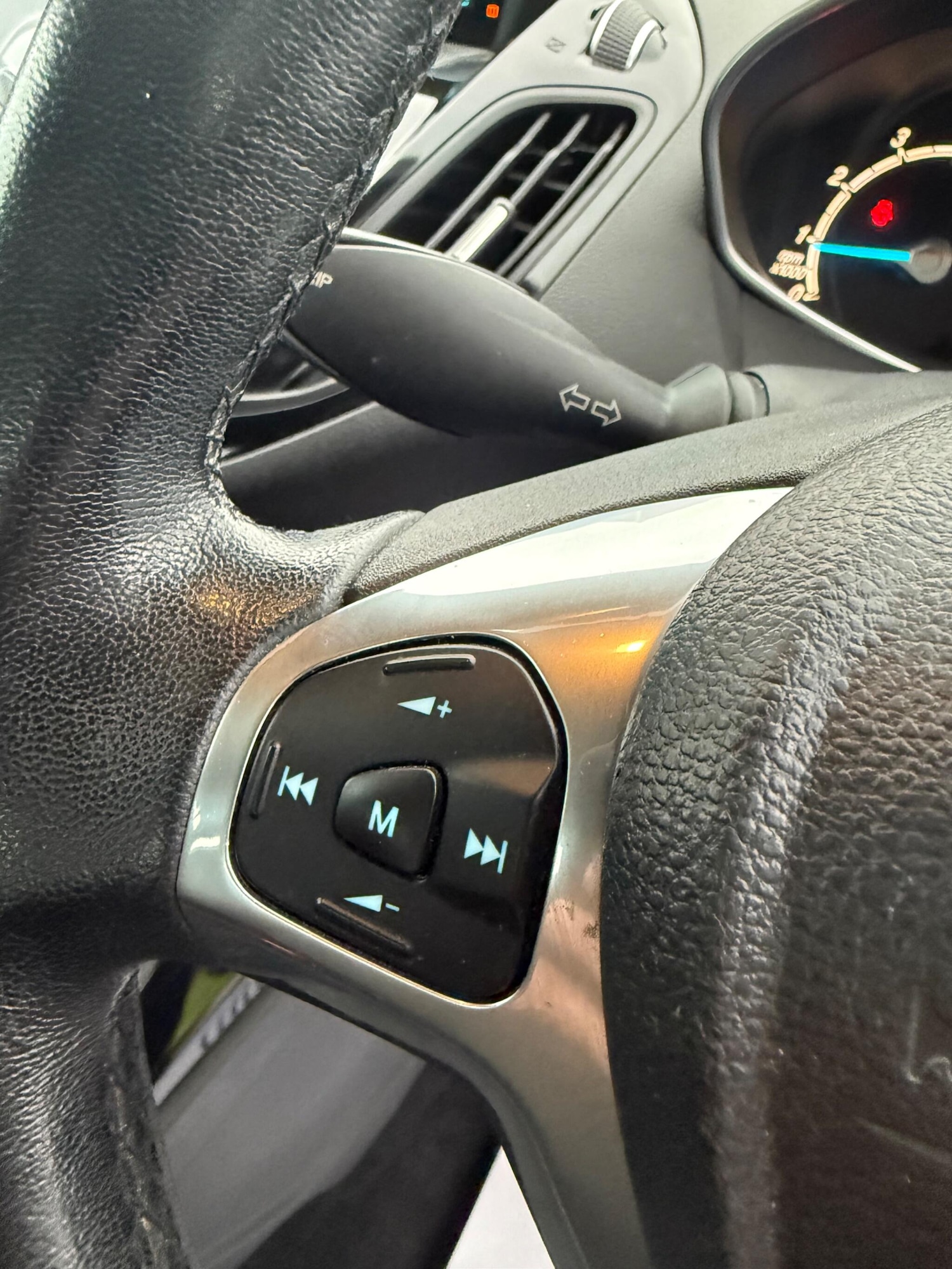 Used Ford B-MAX for sale - 77191103: Photo 31