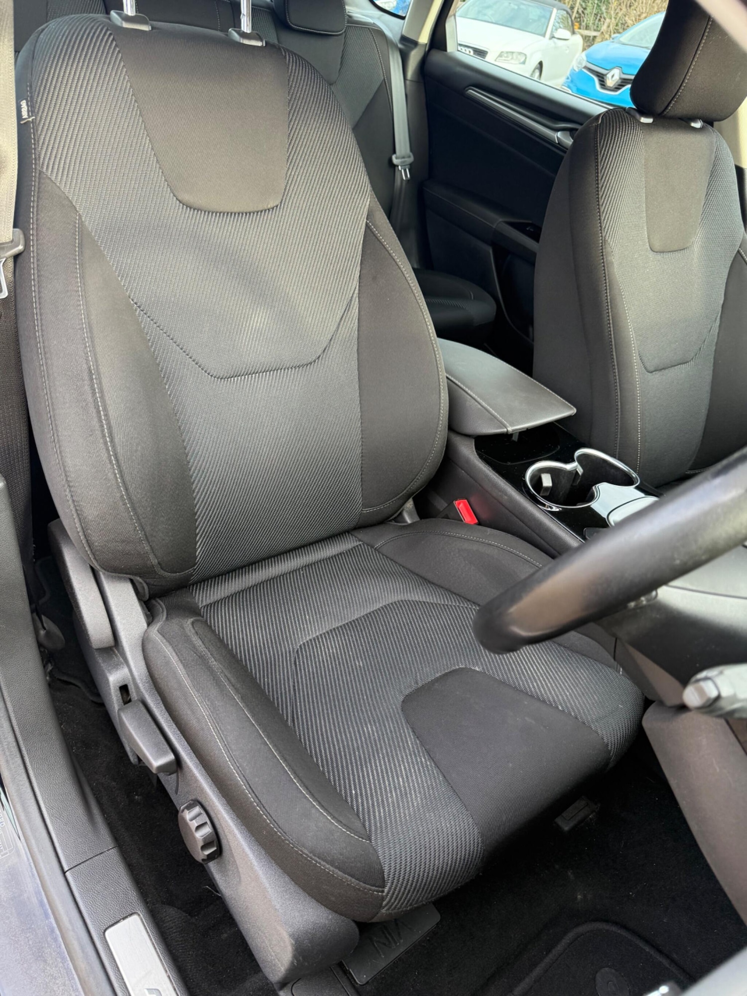 Used Ford Mondeo 2016 for sale - 76965430: Photo 23