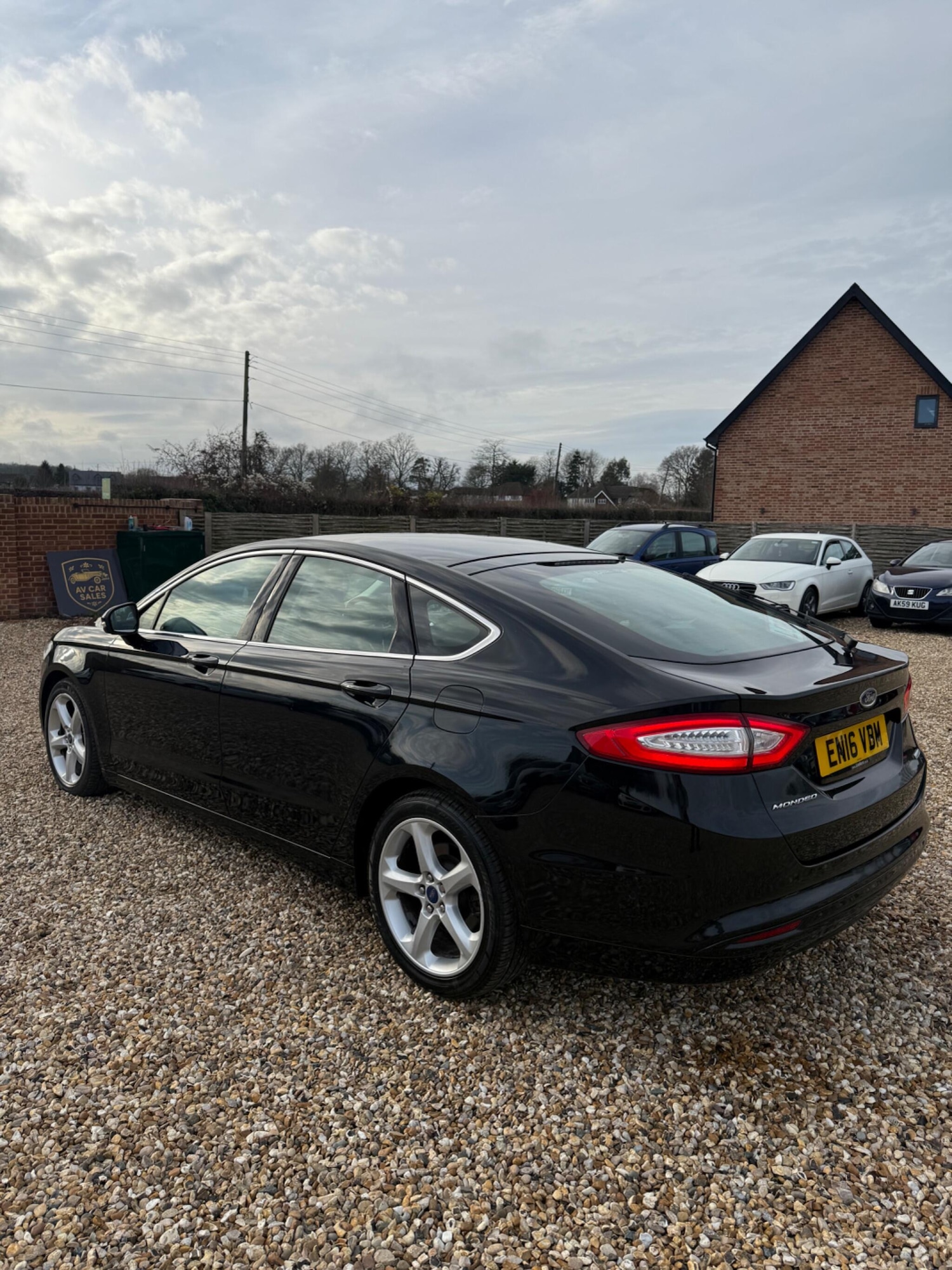 Used Ford Mondeo 2016 for sale - 76965430: Photo 4